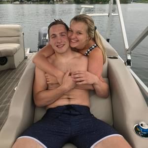 Meet your Posher, Hunter